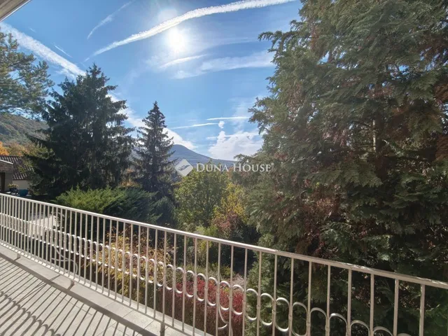 Eladó ház Csobánka 150 nm