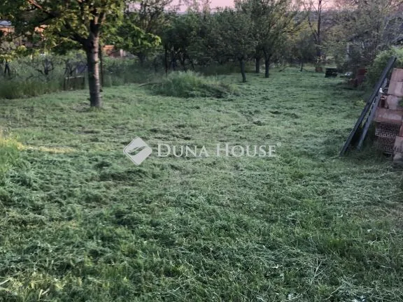 Eladó telek Biatorbágy, Külterület 1448 nm