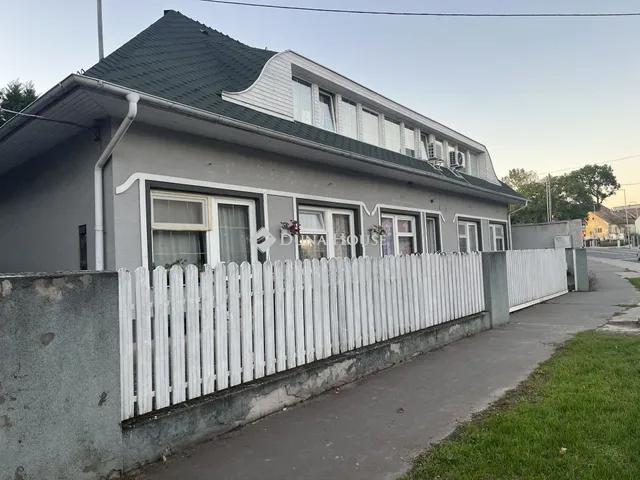 Eladó lakás Biatorbágy 193 nm