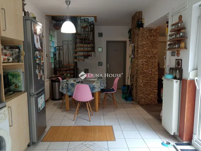 Eladó ház Mány 109 nm