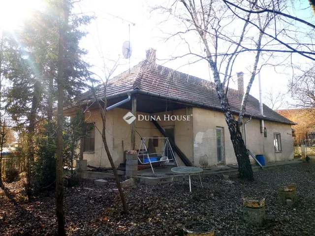 Eladó ház Perbál 150 nm