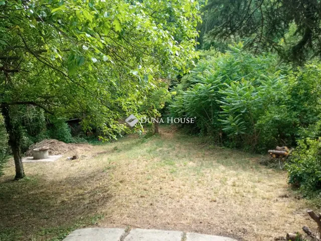Eladó telek Biatorbágy 772 nm