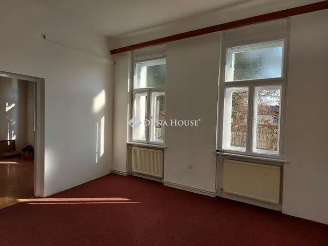 Kiadó ház Budapest XXII. kerület 85 nm