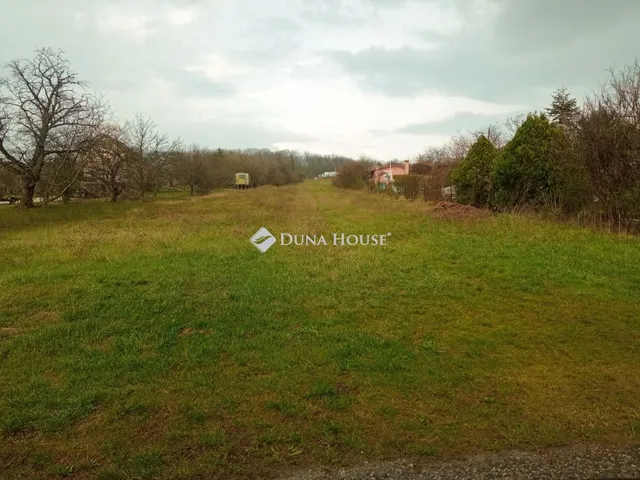 Eladó telek Biatorbágy 1310 nm