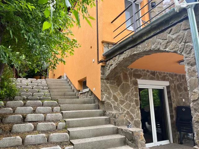 Eladó ház Budaörs 175 nm