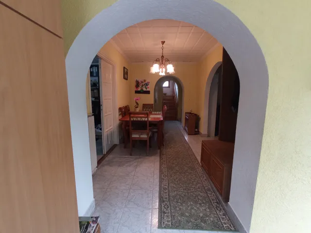 Eladó ház Biatorbágy 200 nm