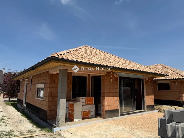Eladó ház Herceghalom 114 nm