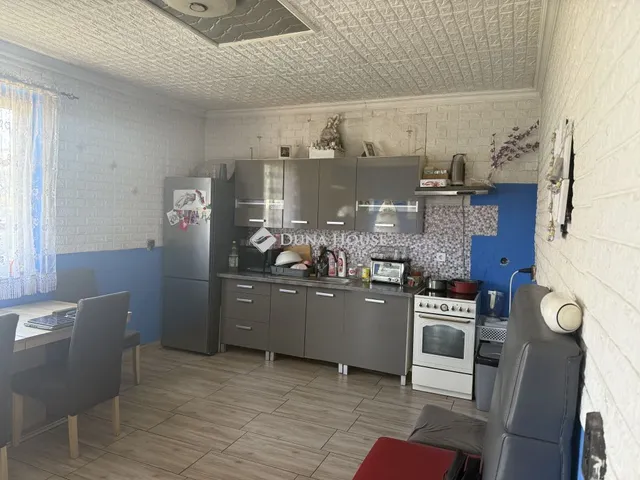 Eladó ház Bicske 81 nm