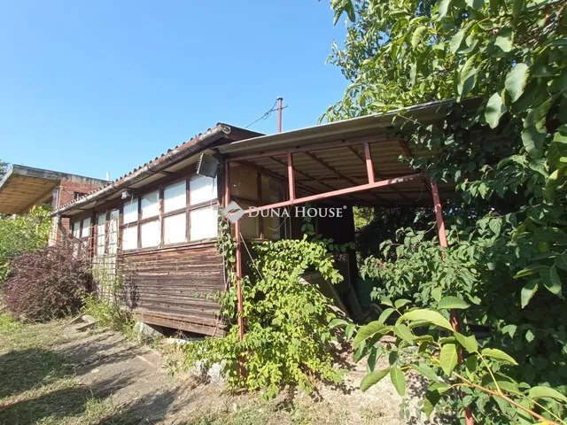 Eladó telek Etyek 1555 nm