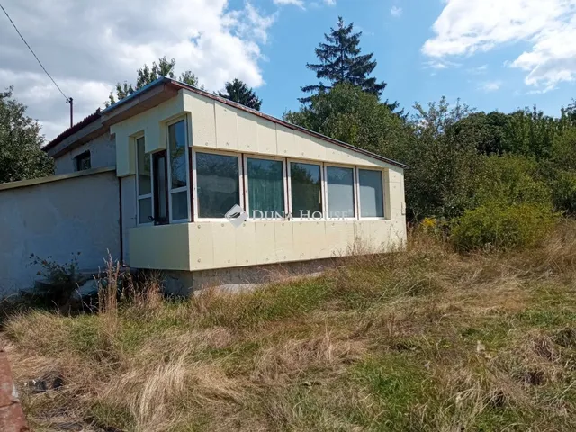 Eladó üdülő és hétvégi ház Biatorbágy 30 nm