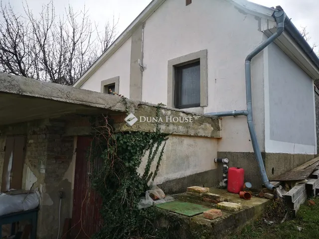 Eladó mezőgazdasági ingatlan Doba, Zártkert 32 nm