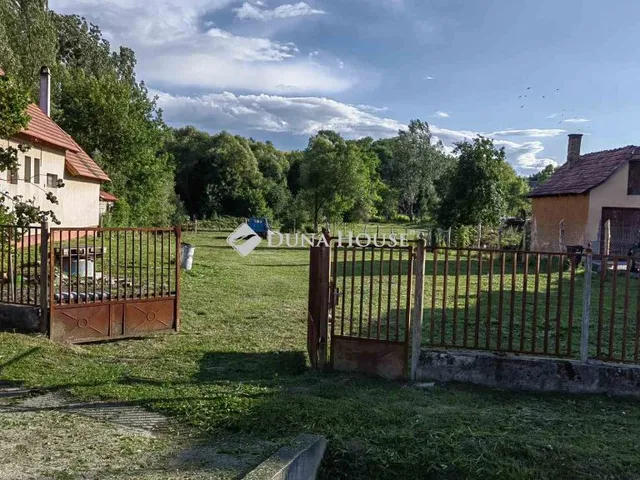 Eladó telek Bakonycsernye, Rákóczi út 2124 nm