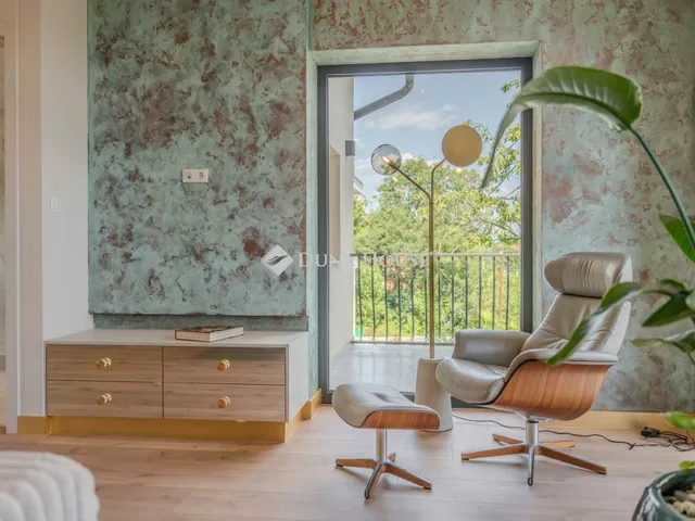 Eladó ház Budapest II. kerület 194 nm