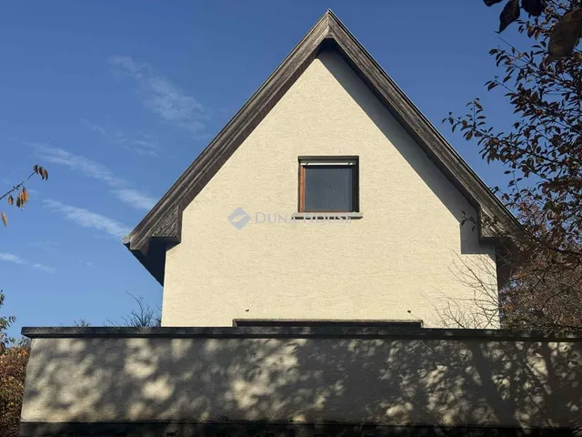 Eladó üdülő és hétvégi ház Biatorbágy, Oportó utca 110 nm