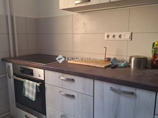 Kiadó lakás Budapest I. kerület, Aranyhal utca 74 nm