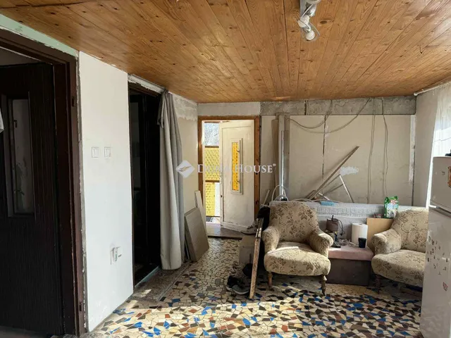 Eladó üdülő és hétvégi ház Bicske, Előhegy 90 nm