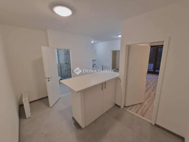 Kiadó lakás Páty 48 nm