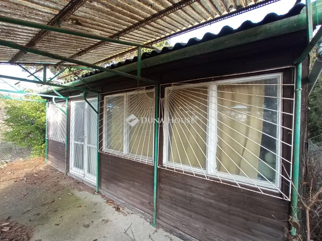 Eladó üdülő és hétvégi ház Biatorbágy 30 nm