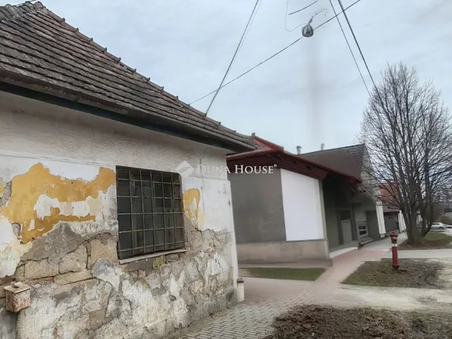 Eladó ház Biatorbágy 100 nm