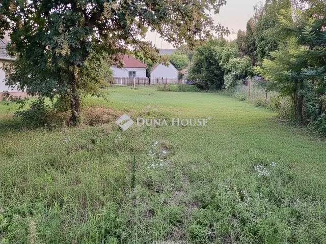 Eladó telek Alcsútdoboz 2187 nm