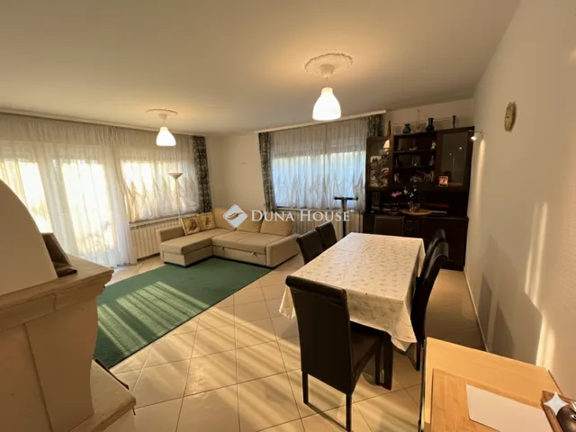 Eladó lakás Budapest II. kerület 99 nm