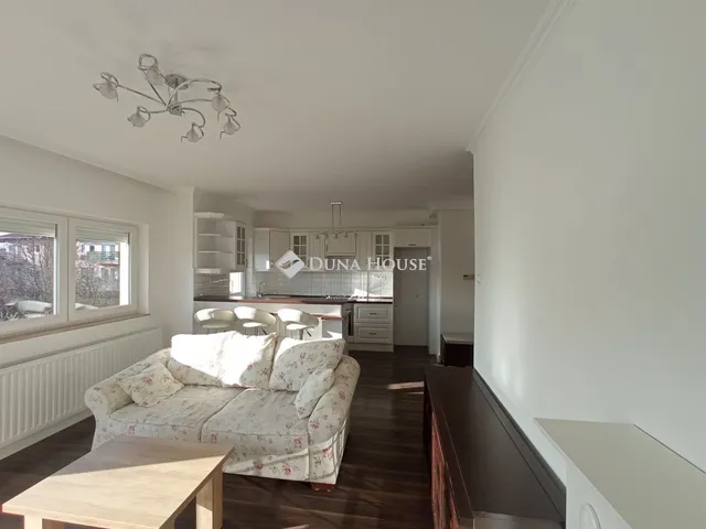 Kiadó lakás Biatorbágy 66 nm