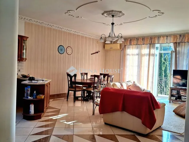 Eladó ház Budakeszi, Makkosi út 344 nm