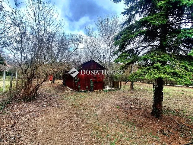 Eladó telek Páty, Mézeshegyi lejtő 1079 nm