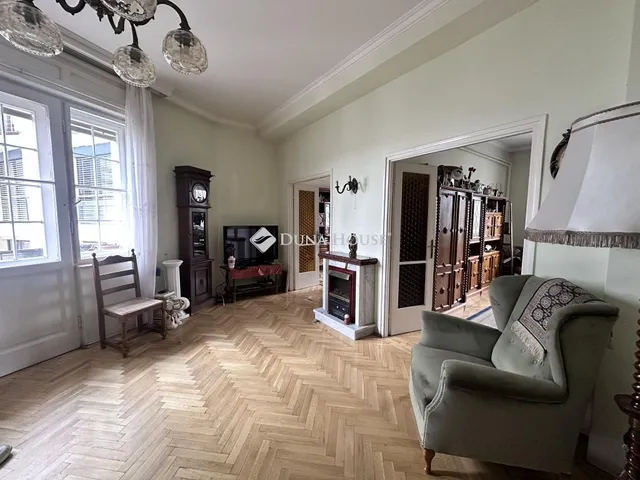 Eladó lakás Budapest XII. kerület 119 nm