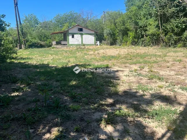 Eladó telek Budaörs 784 nm