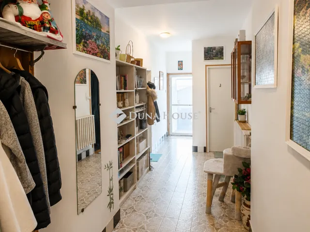 Eladó ház Biatorbágy 195 nm