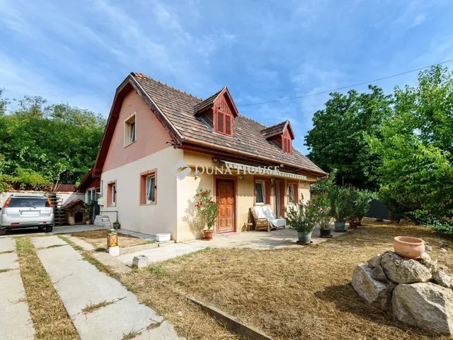 Eladó ház Biatorbágy 105 nm