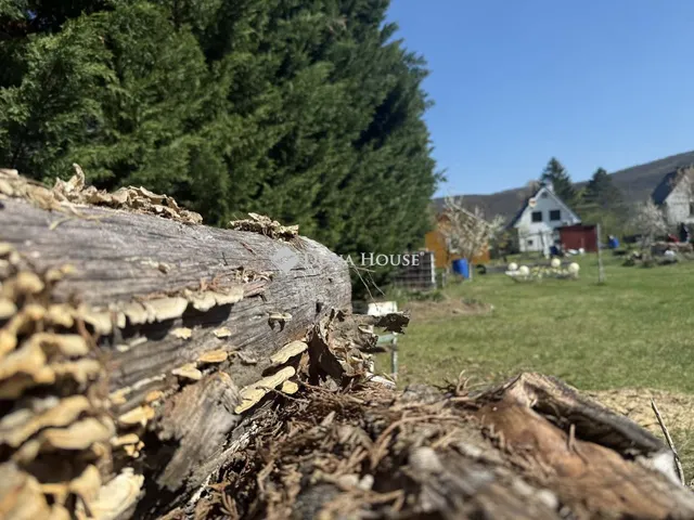 Eladó telek Esztergom, Cseresznyés út 873 nm