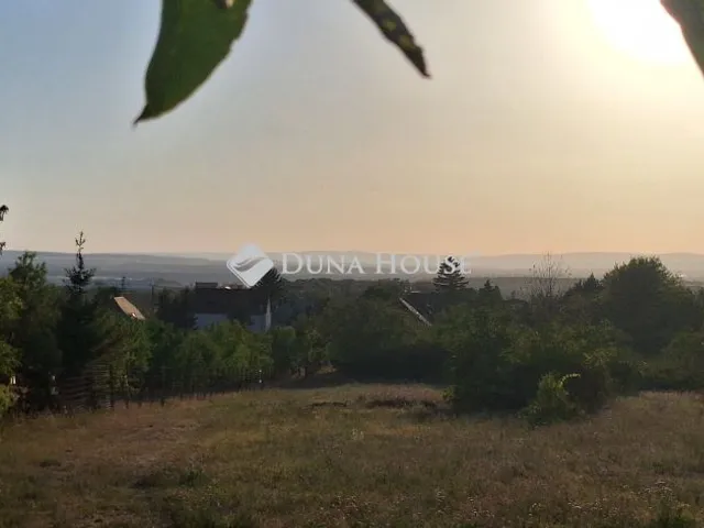 Eladó telek Páty, Mézeshegy utca 2513 nm