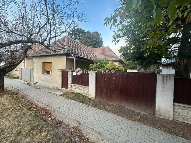Eladó ház Bicske, Táncsics Mihály utca 130 nm