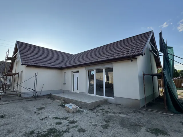 Eladó új építésű lakópark Mindszent 51 nm