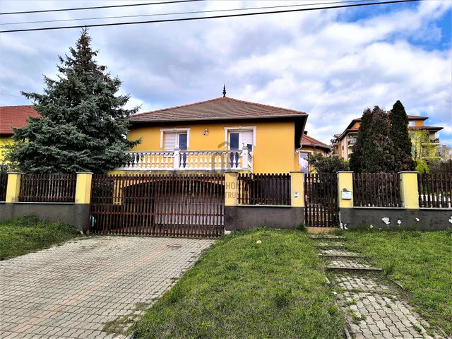 Eladó ház Tatabánya, Kertváros 163 nm