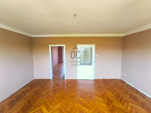 Eladó lakás Tatabánya, Óváros 56 nm