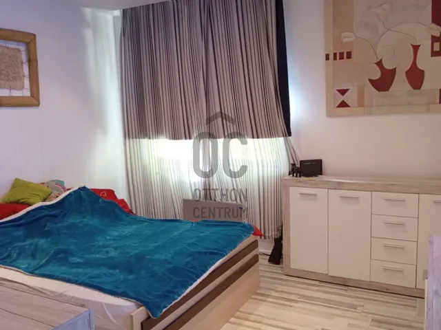 Eladó ház Tatabánya, Óváros 174 nm