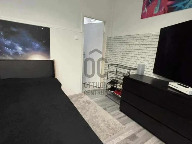 Eladó ház Tatabánya, Óváros 174 nm