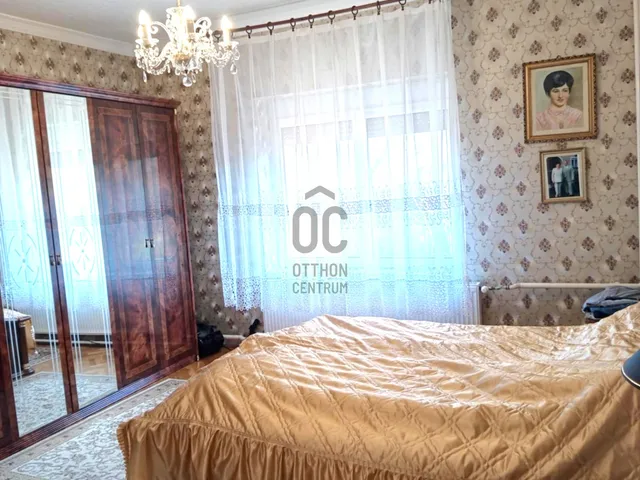 Eladó ház Tatabánya, Felsőgalla 180 nm