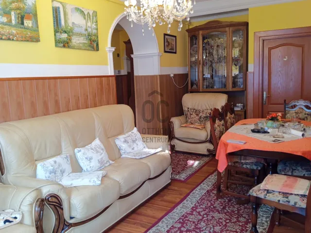 Eladó ház Tatabánya, Felsőgalla 180 nm