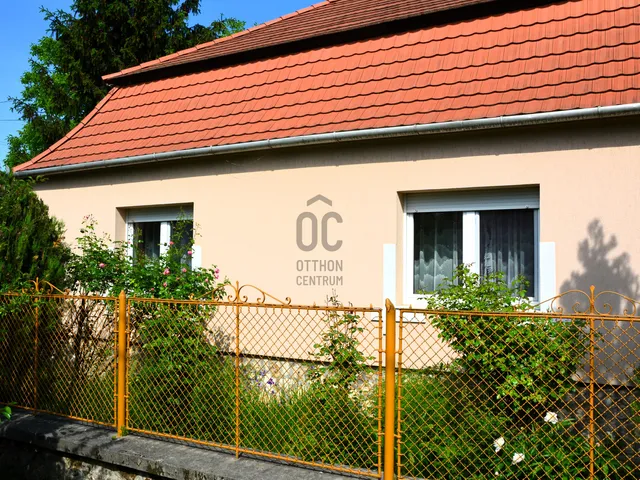 Eladó ház Komárom, Szőny 100 nm