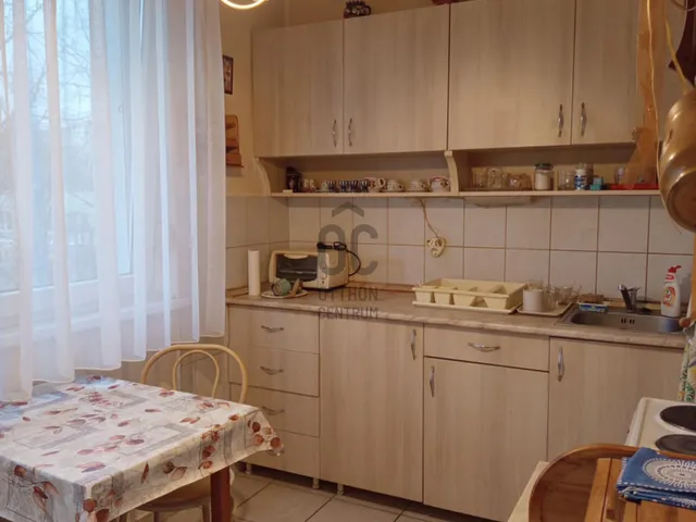 Eladó lakás Tata 57 nm