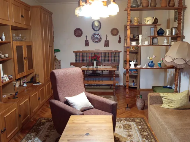 Eladó lakás Tata 57 nm