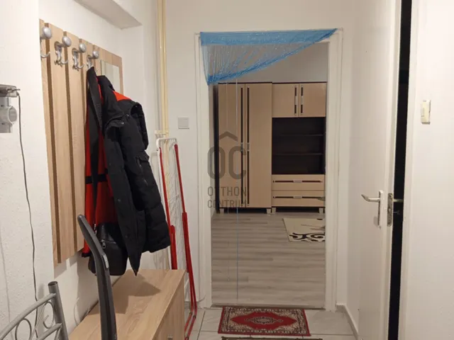 Eladó lakás Oroszlány 35 nm