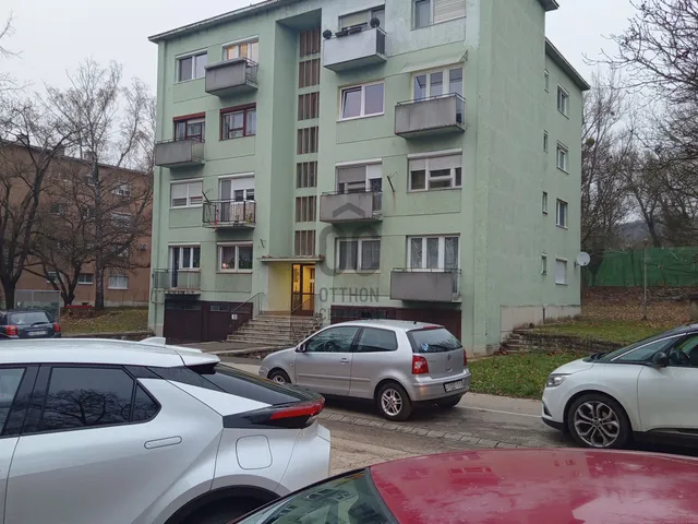 Eladó lakás Tatabánya, Újváros 48 nm