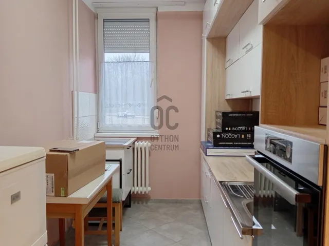 Eladó lakás Tatabánya, Újváros 37 nm