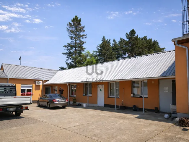 Eladó kereskedelmi és ipari ingatlan Környe 1247 nm