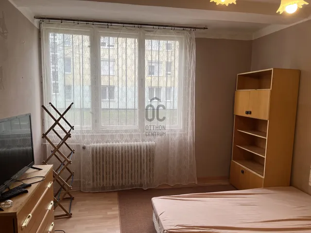 Eladó lakás Tatabánya, Újváros 36 nm